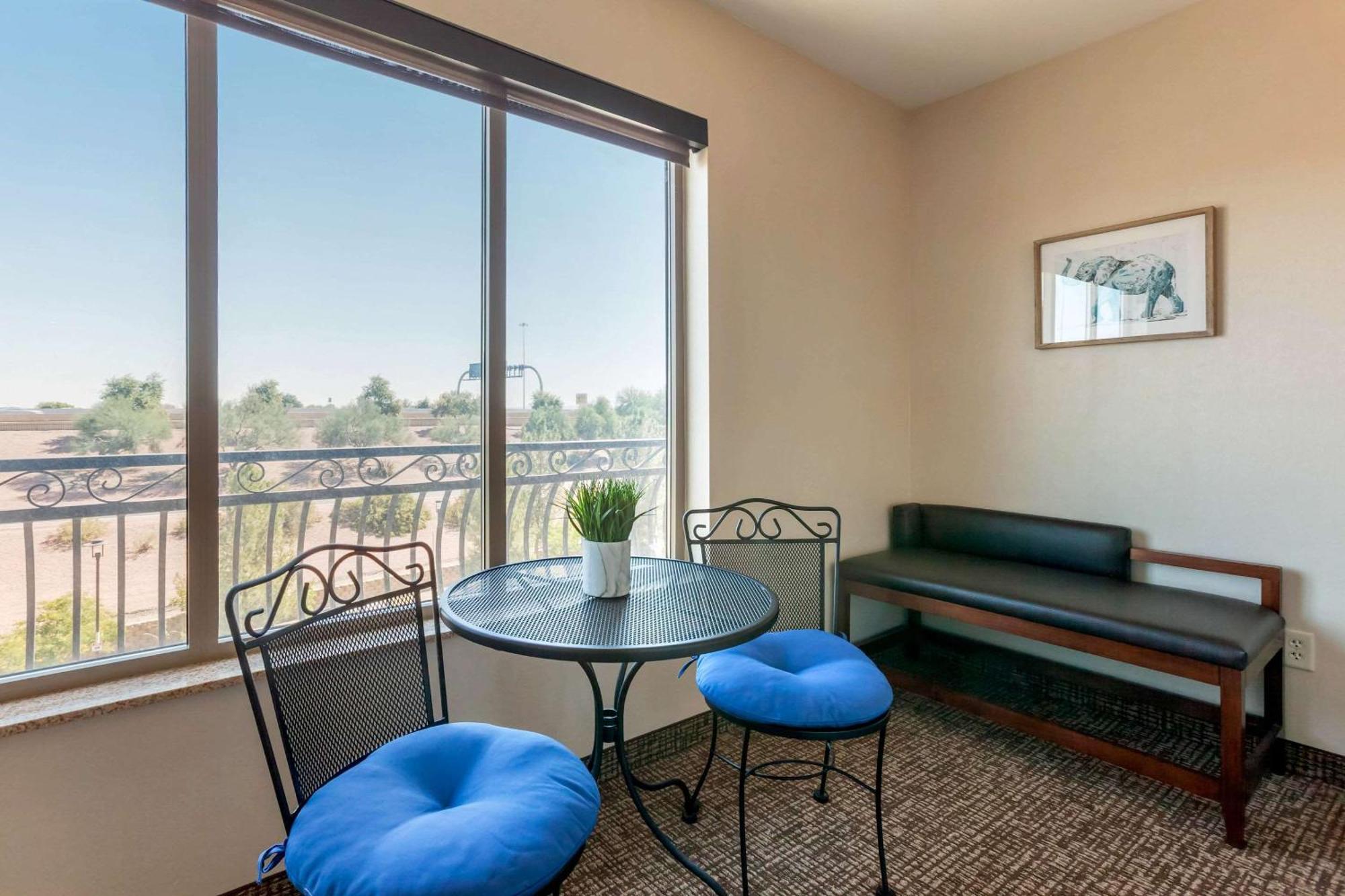 Comfort Suites Glendale - State Farm Stadium Area Ngoại thất bức ảnh